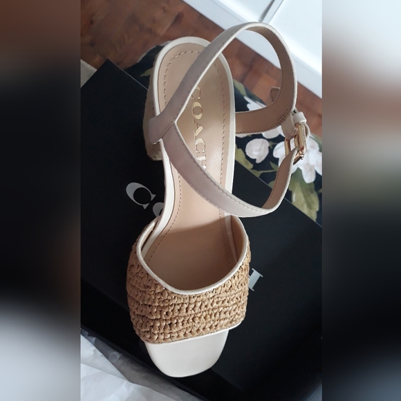 Shoes - Picture 2 of 3